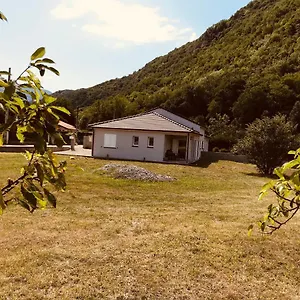 Hébergement de vacances Neuve, Bompas (Ariege)
